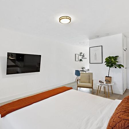 Lovely Rental Unit With Free Parking On Premises Fort Lauderdale Exterior foto